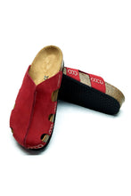 Load image into Gallery viewer, Unisex Anatomical Natural Footbed Red Leather Slippers