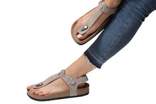 Load image into Gallery viewer, Women&#39;s Anatomical Natural Footbed Stone Color Leather Sandals