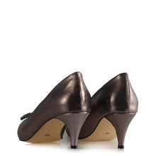 Load image into Gallery viewer, Women&#39;s Gemmed Buckle Gilded Smoky Heeled Shoes